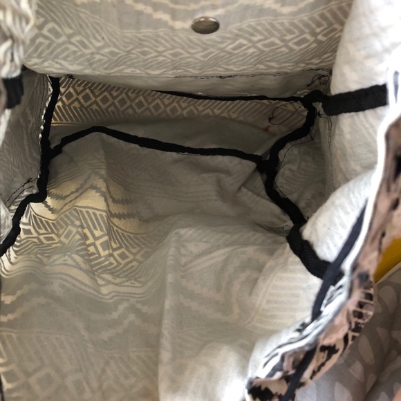 PINK Backpack - Picture 4 of 7